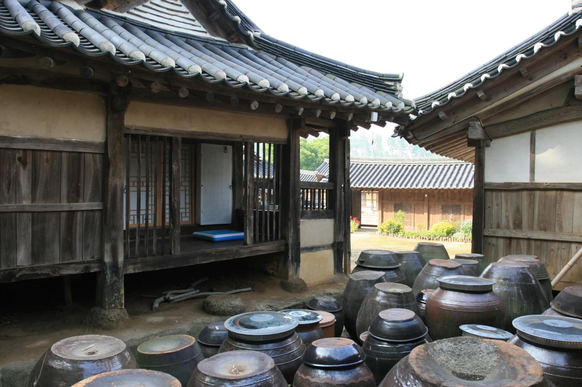 Jinrae Lee'S Traditional House Boseong Bagian luar foto