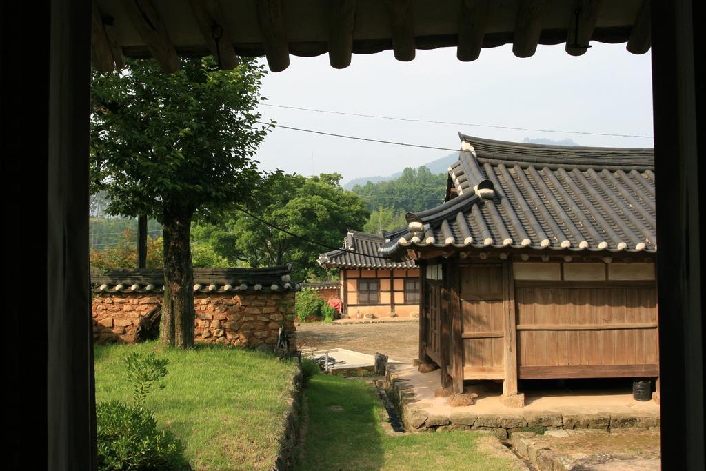 Jinrae Lee'S Traditional House Boseong Bagian luar foto