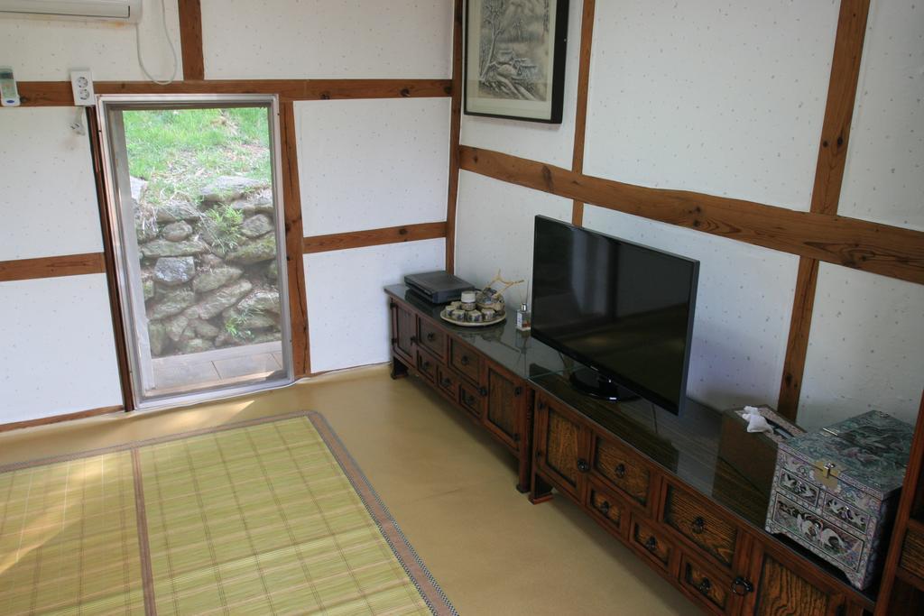 Jinrae Lee'S Traditional House Boseong Bagian luar foto