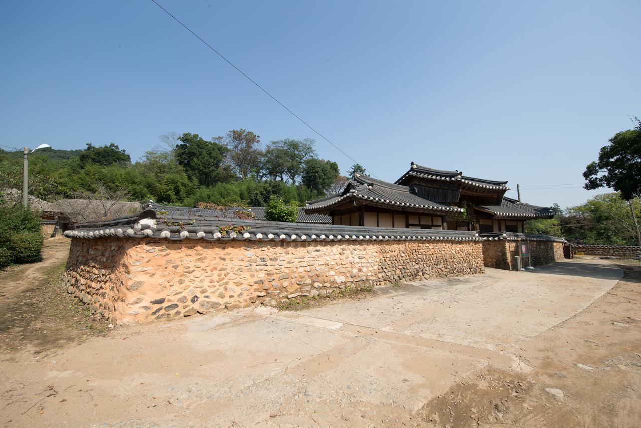 Jinrae Lee'S Traditional House Boseong Bagian luar foto