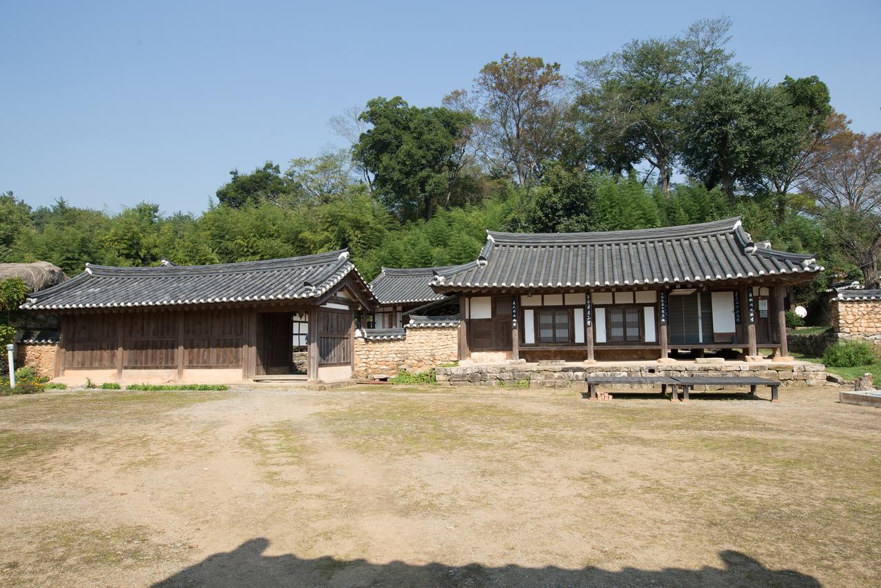 Jinrae Lee'S Traditional House Boseong Bagian luar foto